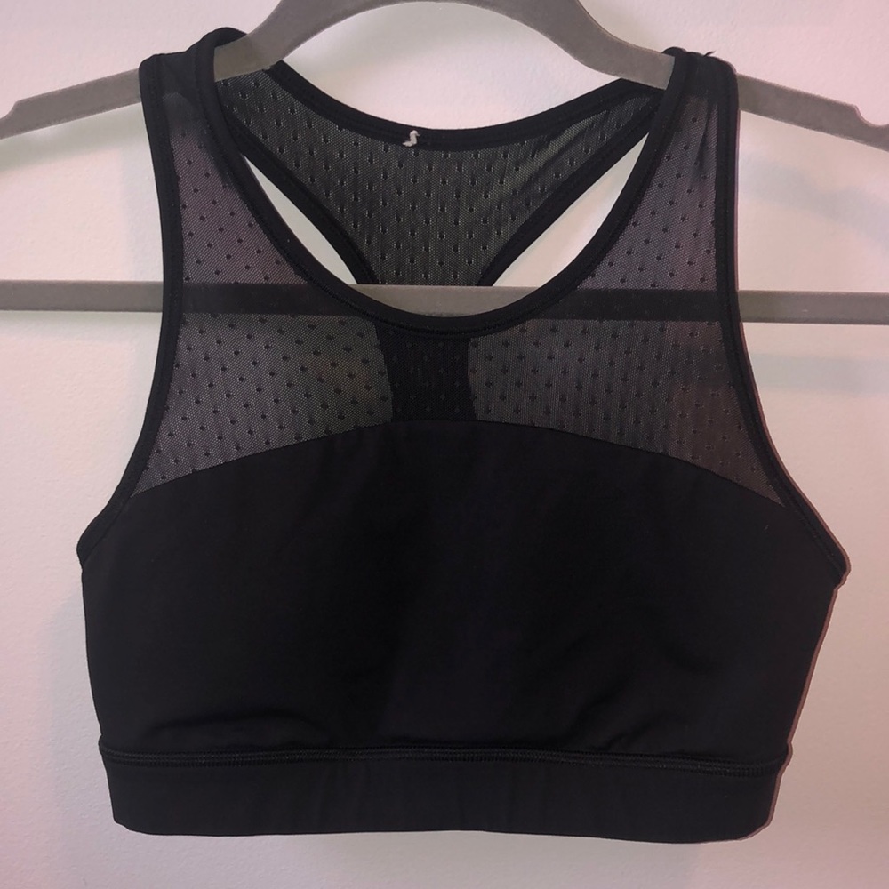 Lululemon black mesh sports bra